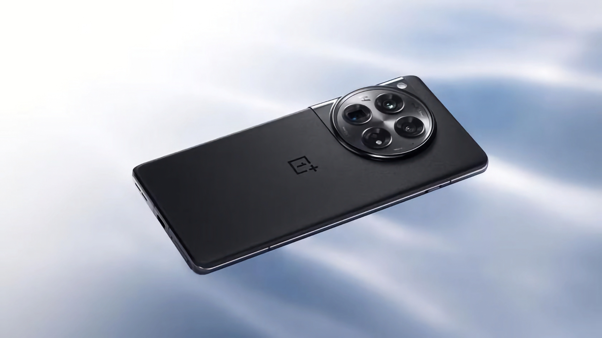 Novos detalhes sobre o carro-chefe OnePlus 13 surgiram na internet