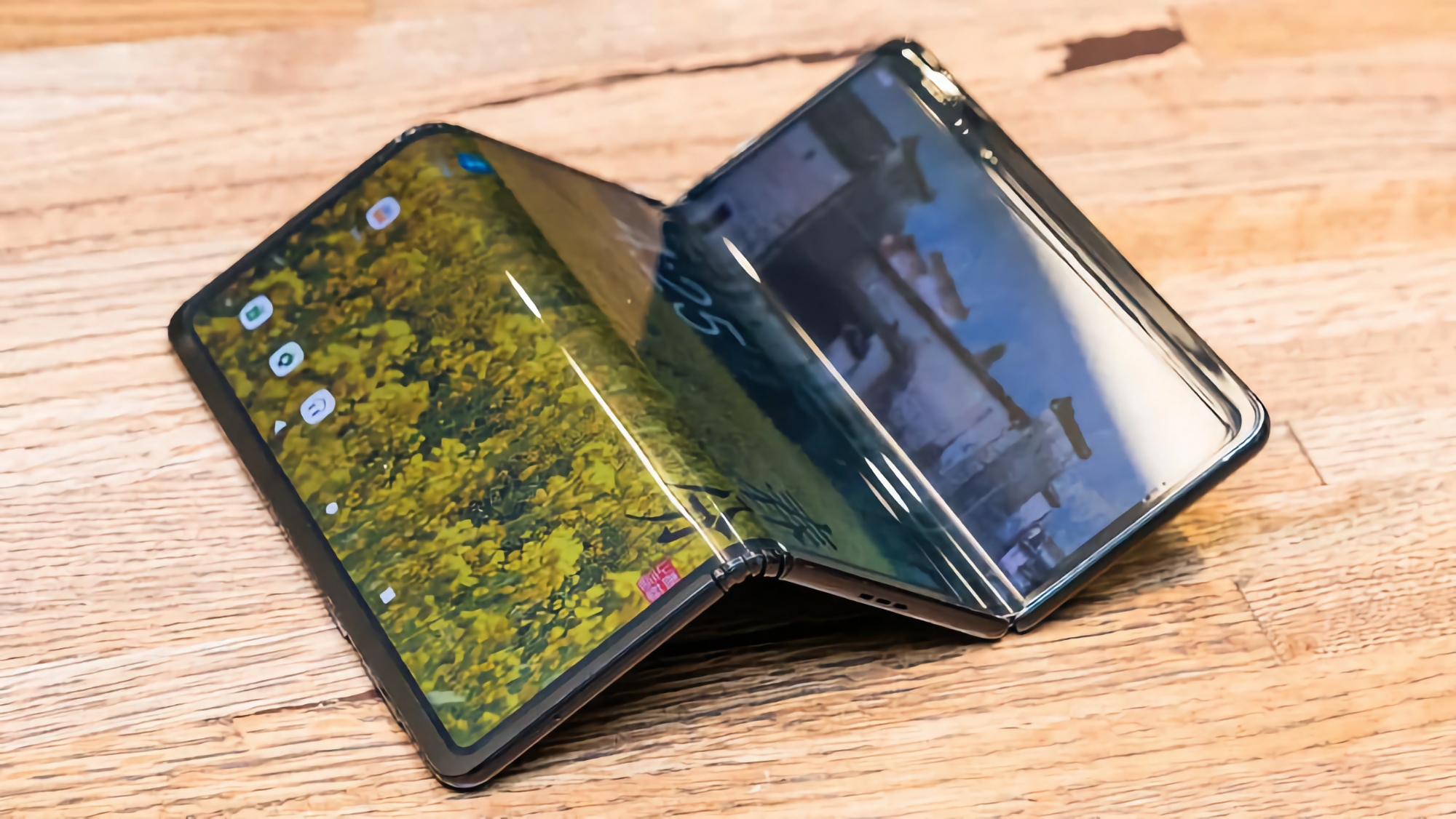 Rumor: Smartphone dobrável da Huawei que triplicará será revelado em setembro